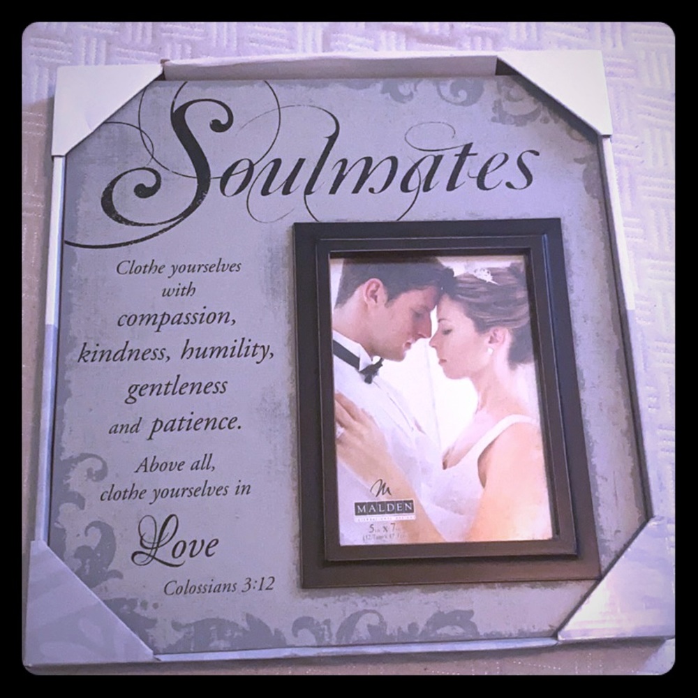 “Soulmates” Wedding Picture Frame NWT